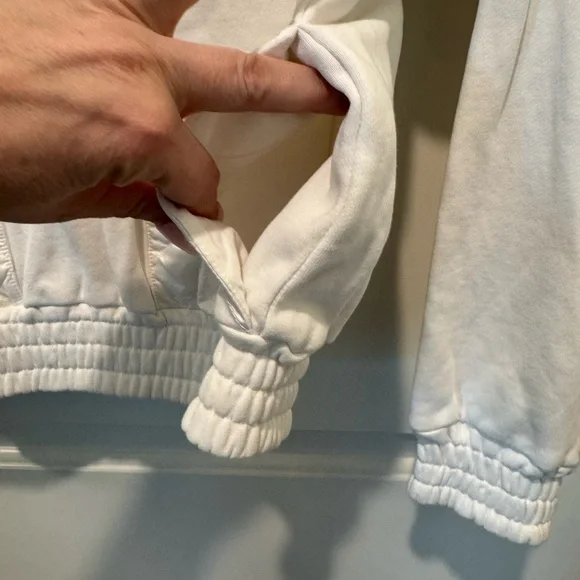 Chanel jacket henley, women's size M with defect - Picture 5 of 9